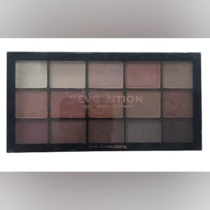 "Revolution" Eyeshadow Pallet Makeup Revolution London Like New!